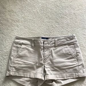 Classic khaki shorts
